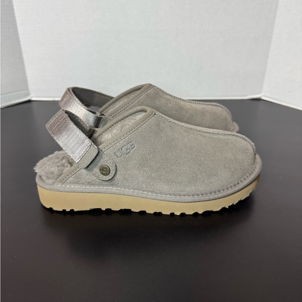 Women’s UGG lanah clog